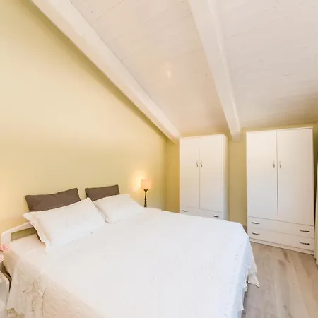 Heartbreaking Charming In Chipieri - Marche Villa