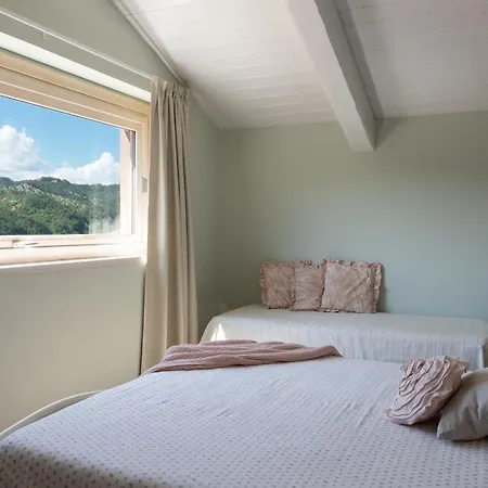 Heartbreaking Charming In Chipieri - Marche Villa