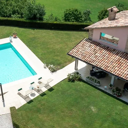 Heartbreaking Charming In Chipieri - Marche Villa